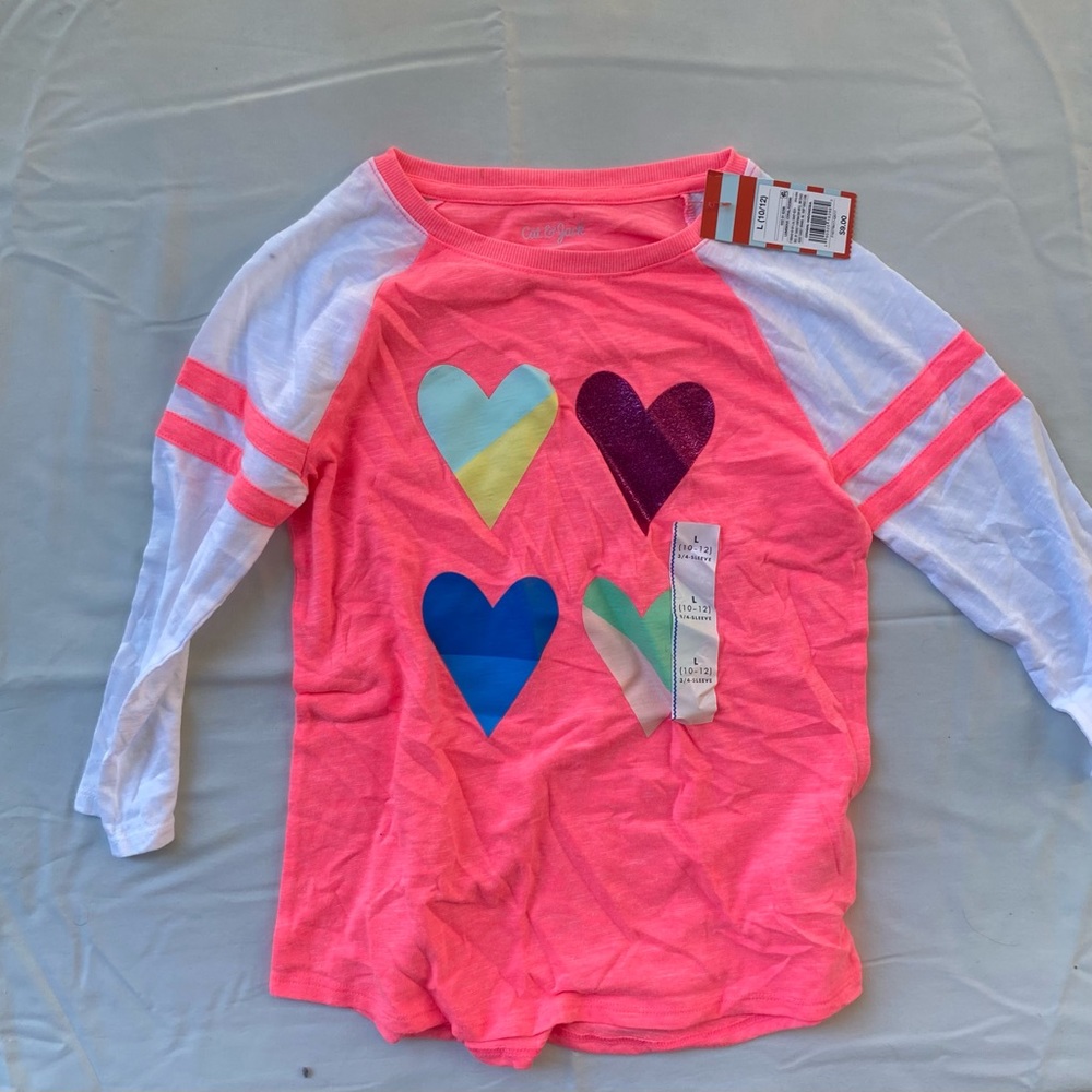 *BRAND NEW* Never Worn Girls Cat & Jack Pink and White Heart Long Sleeve Shirt